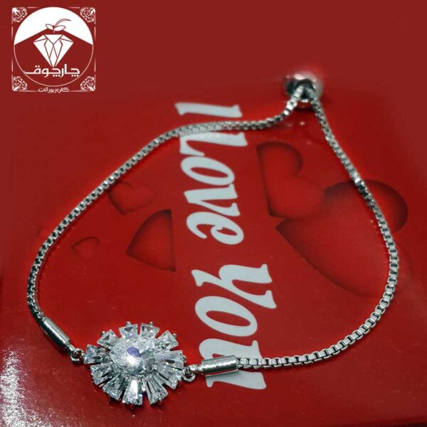 دستبند طرح پرتاج